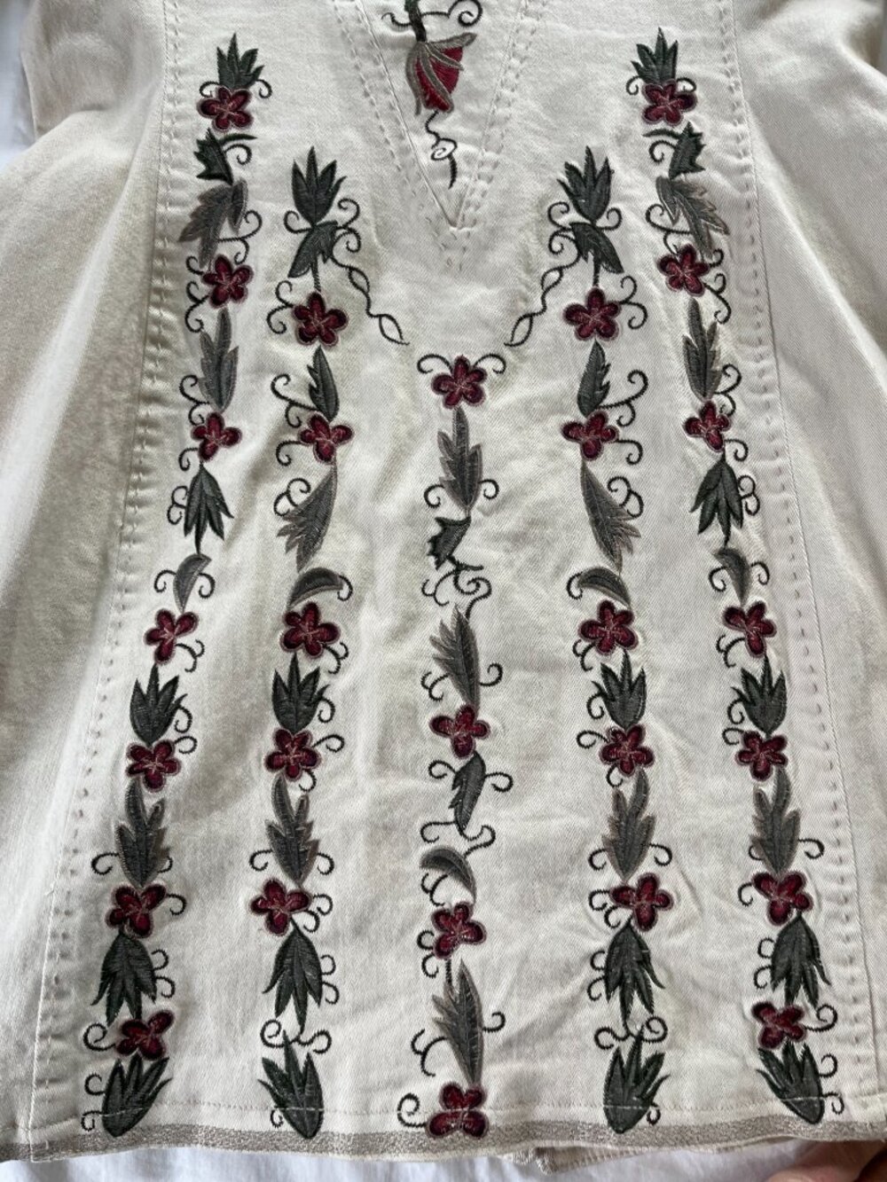 Paparazzi Beige Floral Embroidered Boho Button Down Long Jacket | Size L - Picture 7 of 13